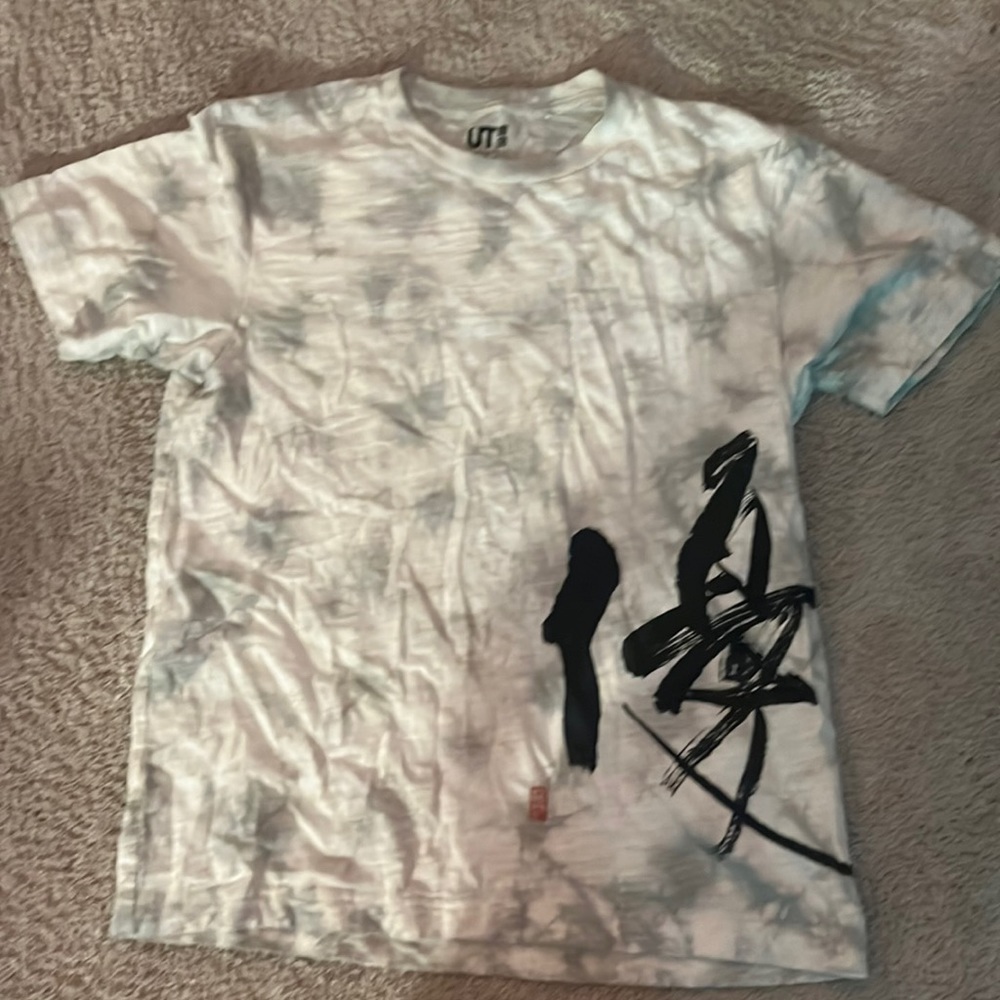 Uniqlo Japanese print shirt mens small, OPEN TO ALL OFFERS